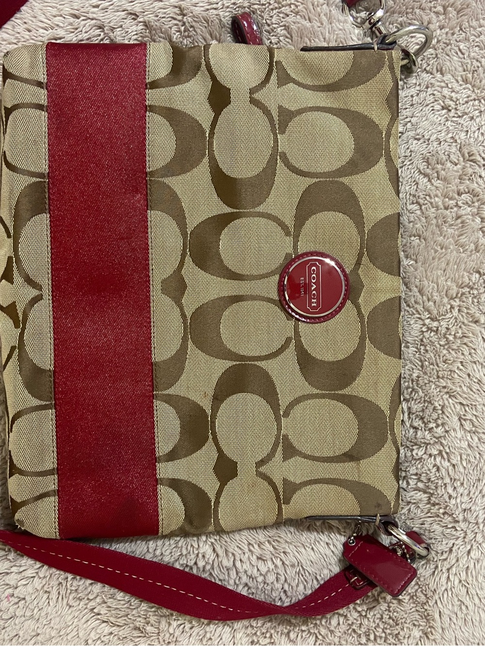 Coach Khaki Signature Canvas Crossbody with Red Trim - Picture 2 of 10